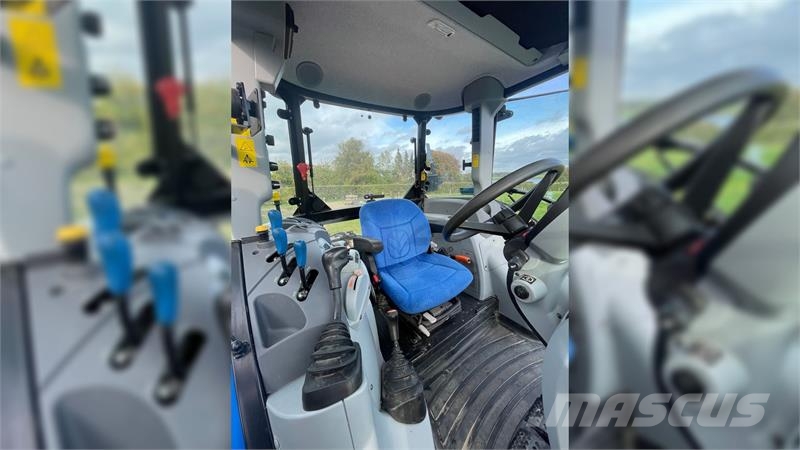 New Holland T4.95 kun 124 timer Trattori
