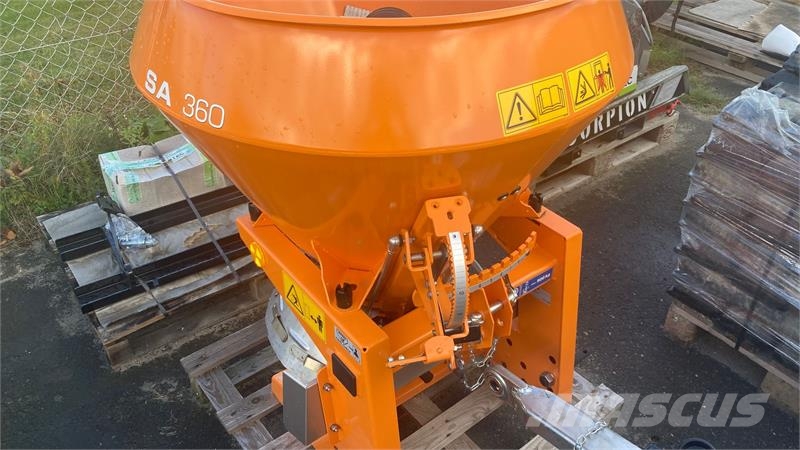 Rauch SA 360 PTO Sand- und Salzstreuer