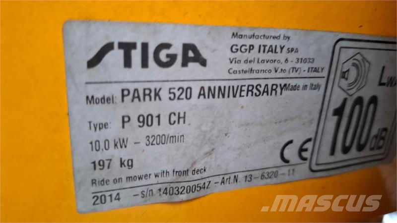Stiga Park 520 Päältäajettavat ruohonleikkurit