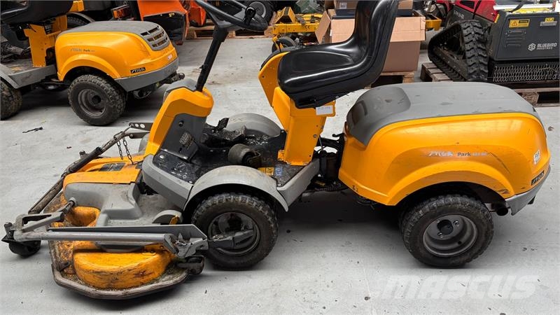 Stiga PARK 520 DP Diesel - 125 klipper Ráülős fűnyírók