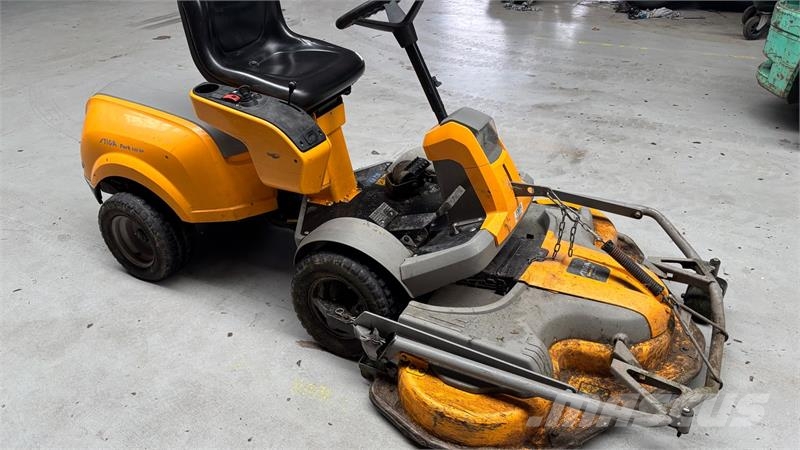 Stiga PARK 520 DP Diesel - 125 klipper Самохідні газонокосарки