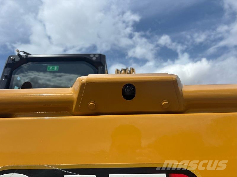 CAT 310 Mini bagri <7t