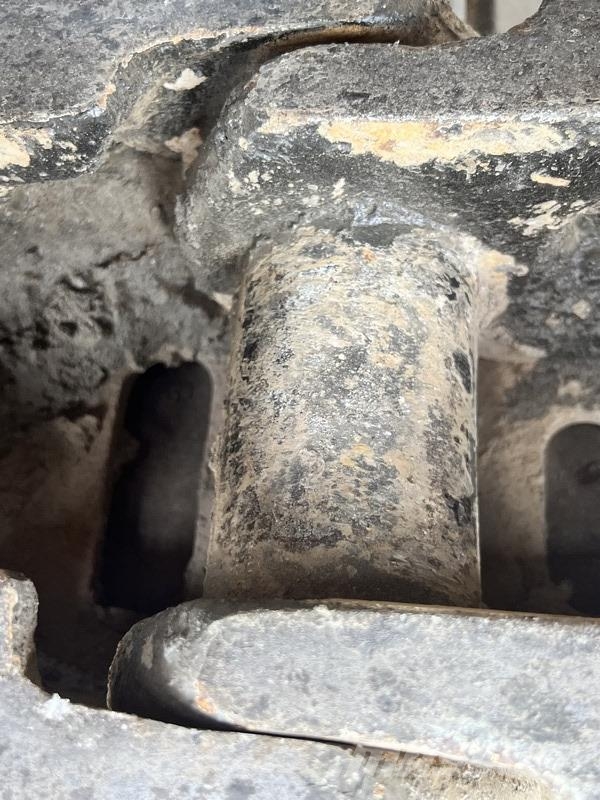 CAT 330. Bagri goseničarji