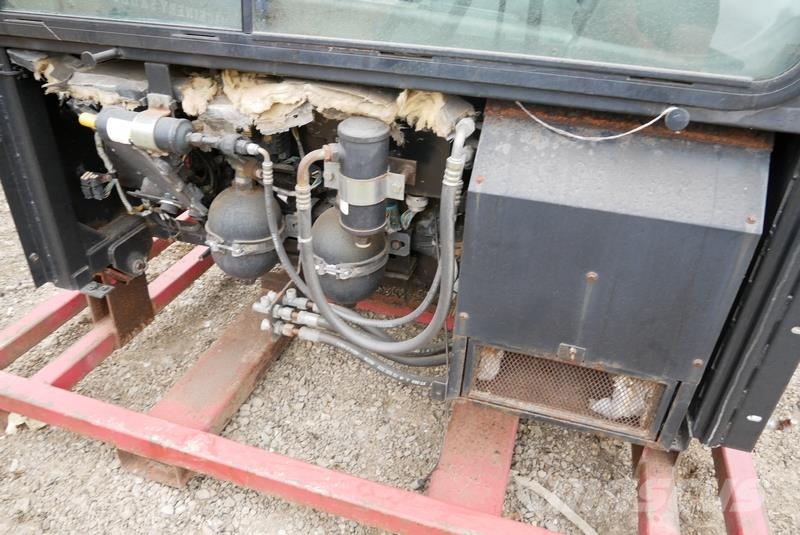 CAT Unused Cab to suit Caterpillar Dumptruck Kloubové dempry