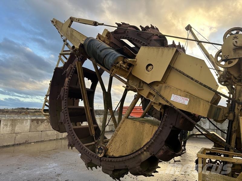 Cleveland / CAT 400 Wheel Trencher lánctalpas dózerek