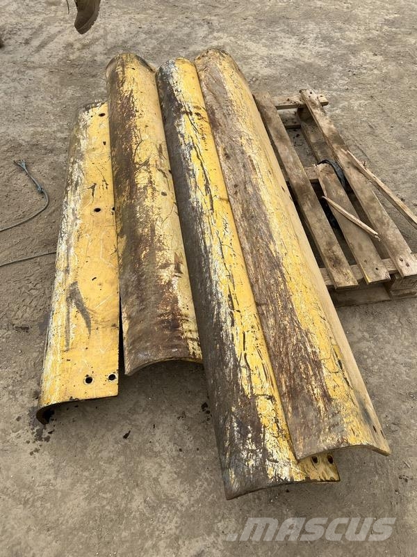  Demolition Side Skirts Muut koneet