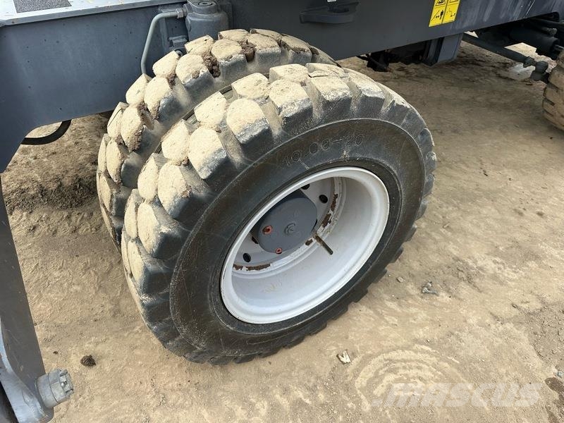 Fuchs MHL250 자재 장비 - 기타
