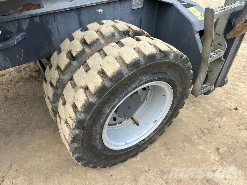 Fuchs MHL250 자재 장비 - 기타