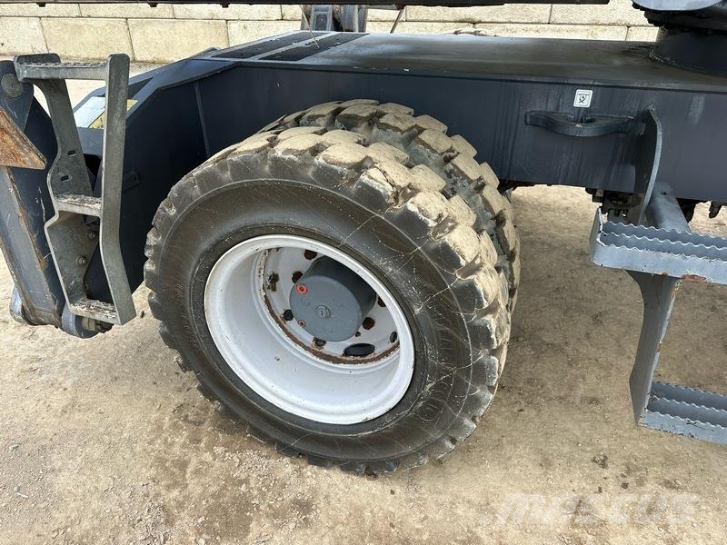 Fuchs MHL250 자재 장비 - 기타