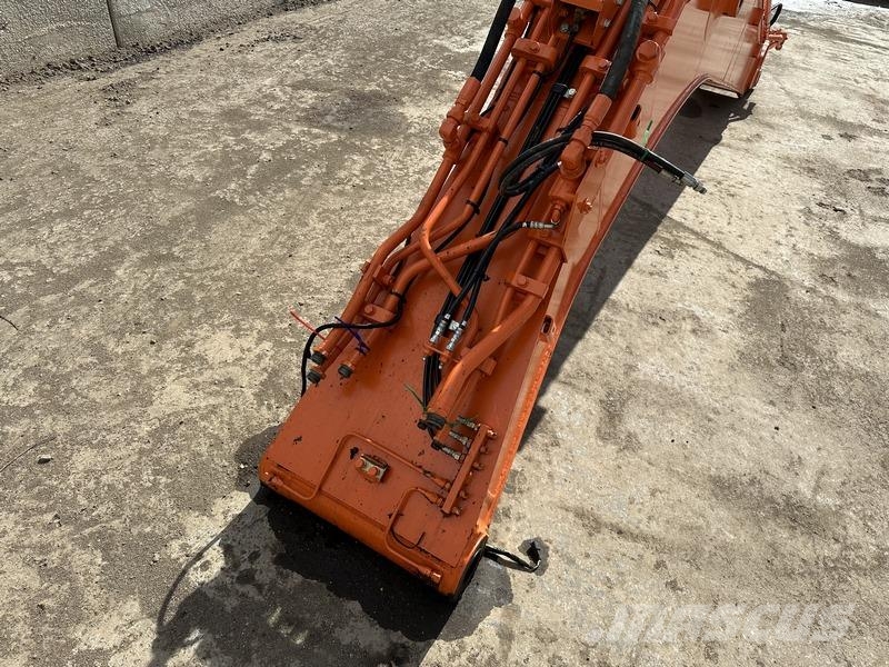 Hitachi ZX130 Верижен екскаватор