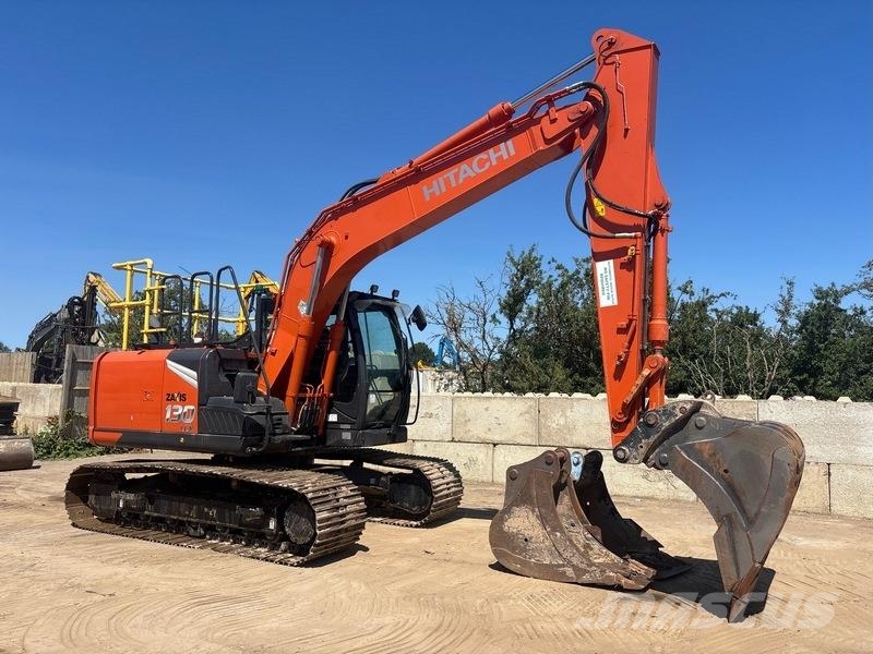 Hitachi ZX130 Excavadoras sobre orugas
