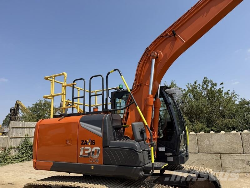 Hitachi ZX130 Dolgo sežni bagri