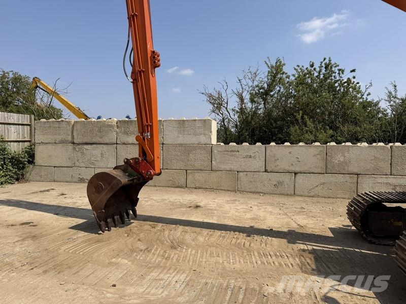 Hitachi ZX130 Dolgo sežni bagri