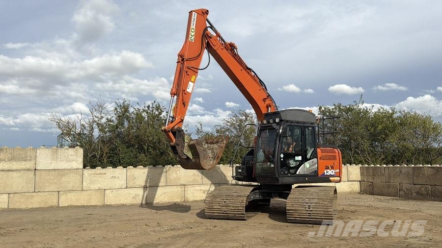Hitachi ZX130 Excavadoras sobre orugas