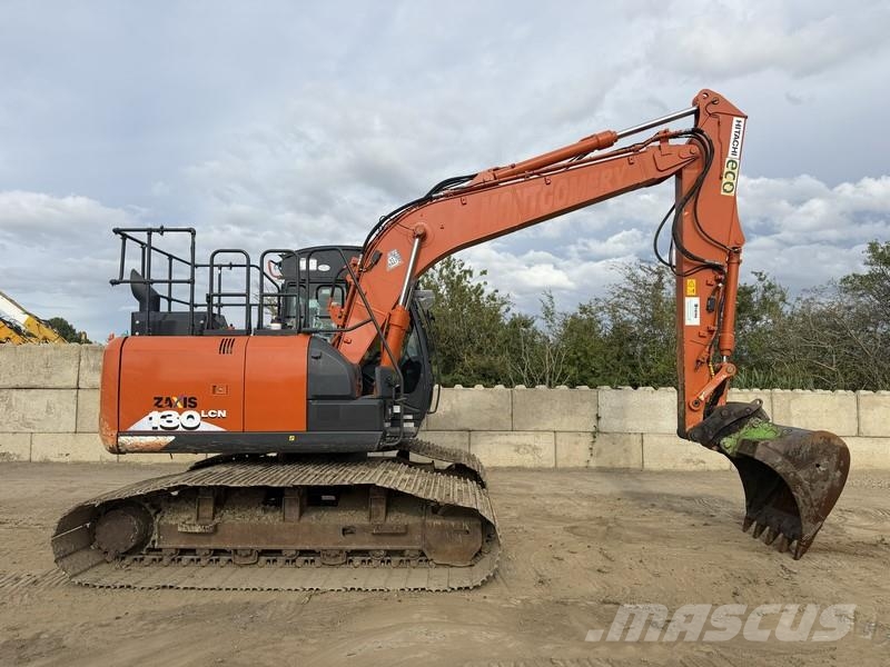 Hitachi ZX130 Excavadoras sobre orugas