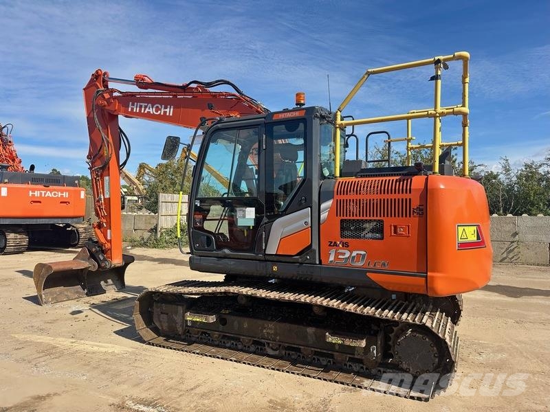 Hitachi ZX130 Excavadoras sobre orugas