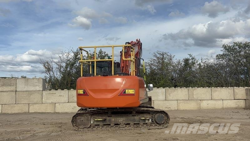 Hitachi ZX130 Excavadoras sobre orugas