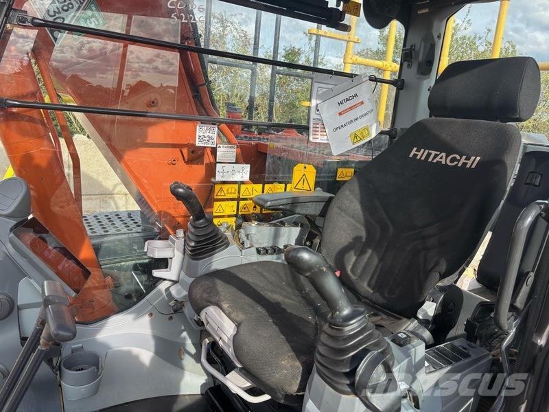 Hitachi ZX130 Excavadoras sobre orugas