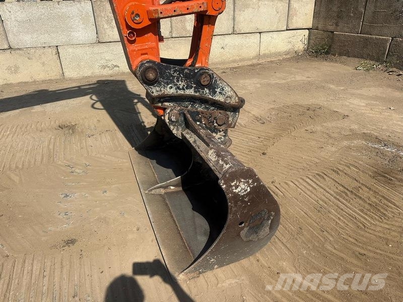 Hitachi ZX130LCN-7 Εκσκαφείς με ερπύστριες