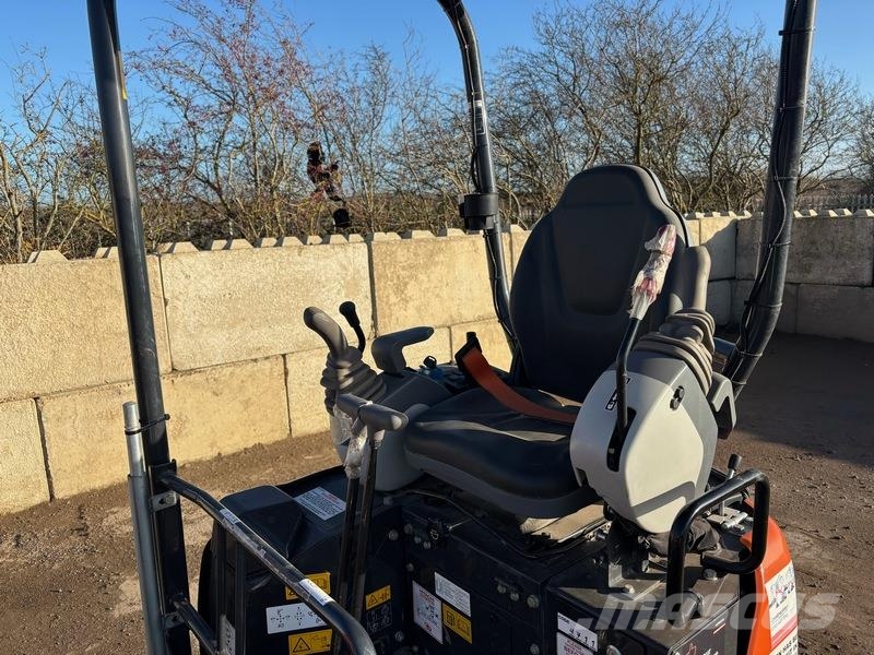 Hitachi ZX17U-6 Mini excavators < 7t (Mini diggers)