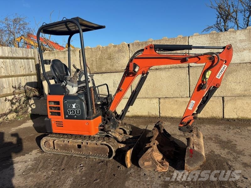 Hitachi ZX19 Minikaivukoneet < 7t