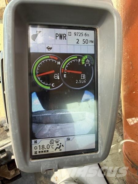 Hitachi ZX210LC-6 حفارات زحافة