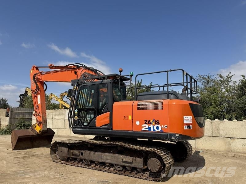 Hitachi ZX210LC-6 حفارات زحافة