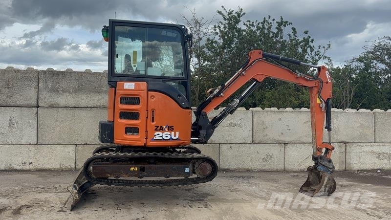 Hitachi ZX26U-6 CR Міні-екскаватори < 7т