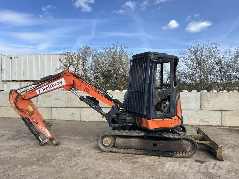 Hitachi ZX48U-5A CLR Mini bageri <7t
