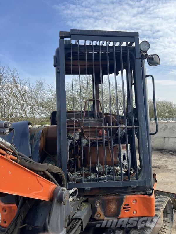 Hitachi ZX48U-5A CLR Mini bageri <7t