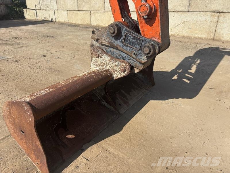 Hitachi ZX48U-6 Mini bagri <7t