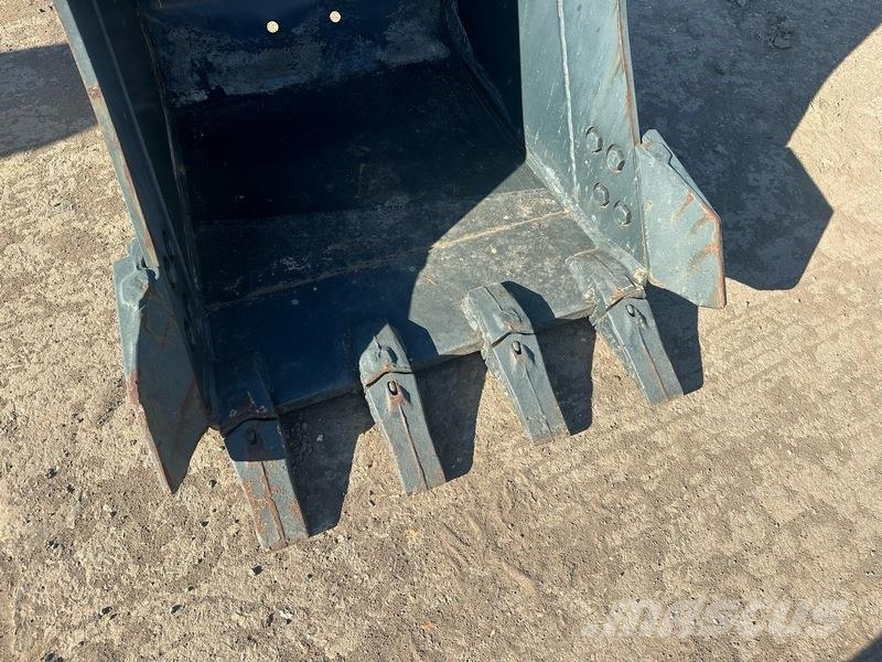Hyundai 55mm Pin Digging Bucket Buckets