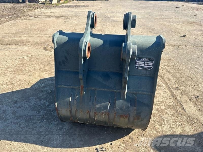 Hyundai 55mm Pin Digging Bucket Buckets