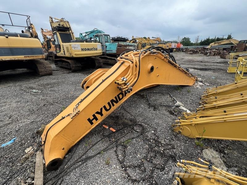 Hyundai BOOM AND DIPPER SUITABLE TO FIT HYUNDAI HX235 Muut koneet