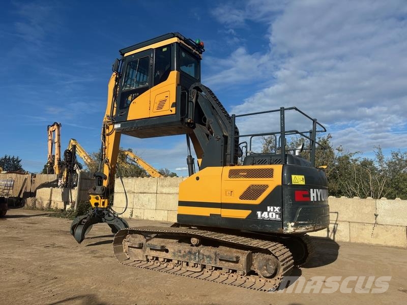Hyundai HX140 Raupenbagger