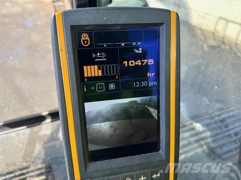 JCB JS180 حفارات زحافة