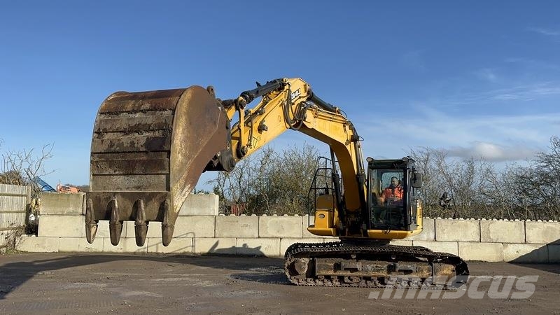 JCB JS180 حفارات زحافة