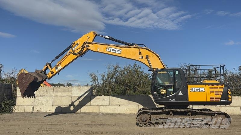 JCB JS220 LC Kāpurķēžu ekskavatori