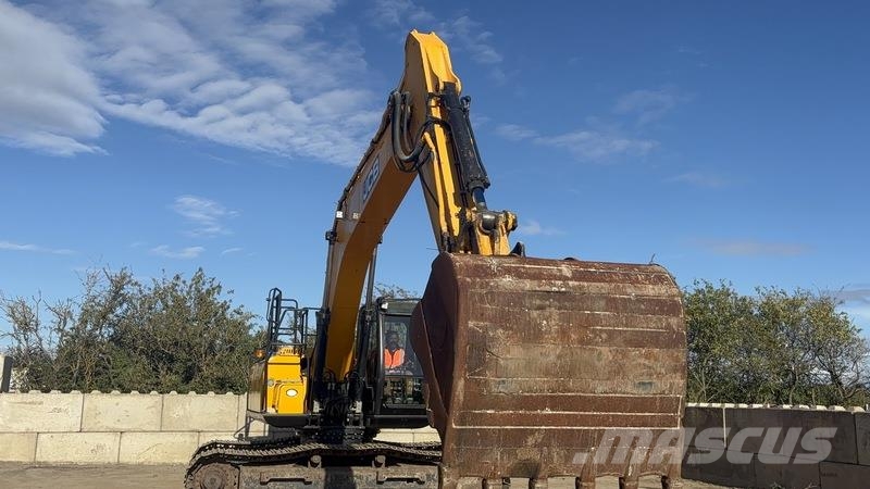 JCB JS220 LC Kāpurķēžu ekskavatori