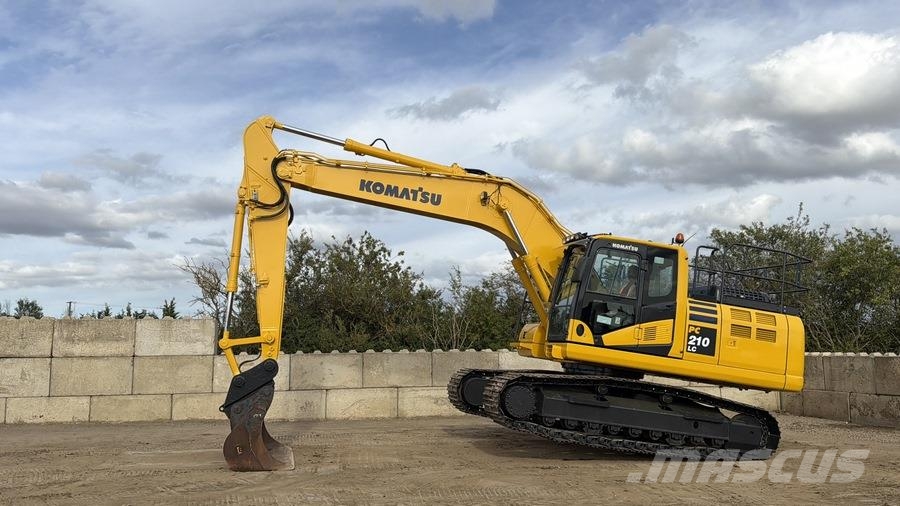 Komatsu PC210LC-11 Гусеничные экскаваторы