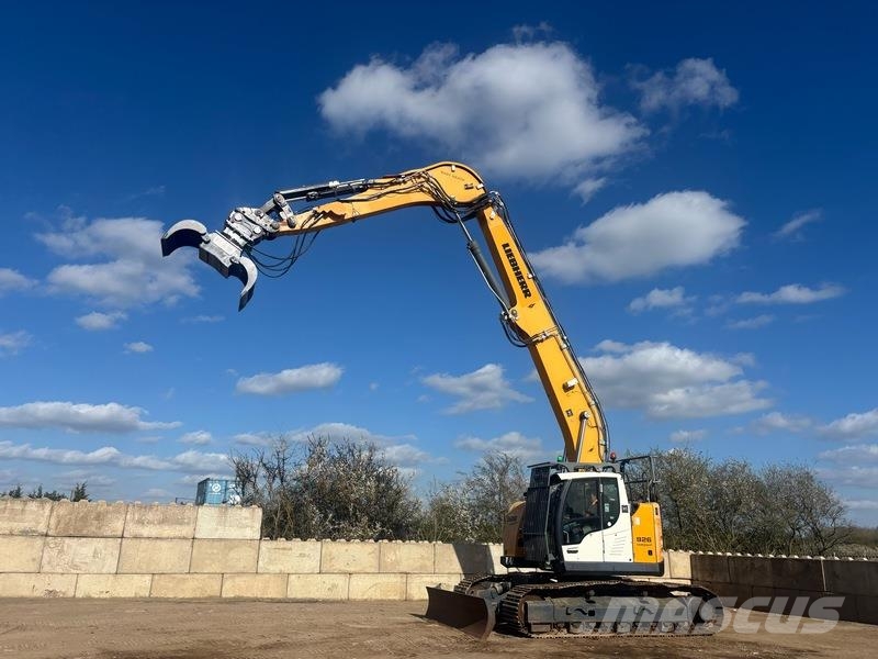 Liebherr R926 Compact High Reach Demoliton Excavator Gravemaskiner for riving