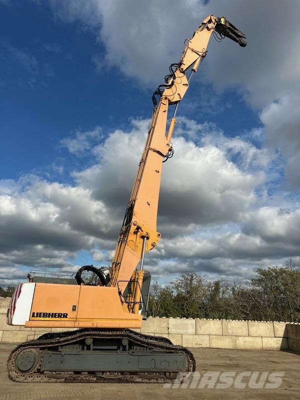 Liebherr R944 V Rivningsgrävare