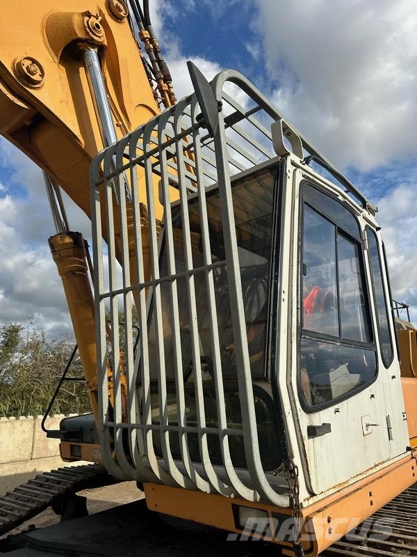 Liebherr R944 V Rivningsgrävare