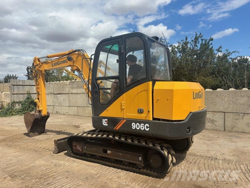 LiuGong CLG 906C حفارات صغيرة أقل من 7 طن (حفارات صغيرة)