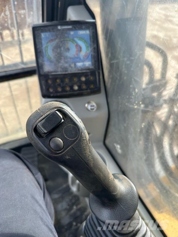 LiuGong CLG925E Bandgrävare