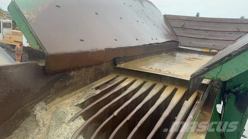 McCloskey J50 Crushers