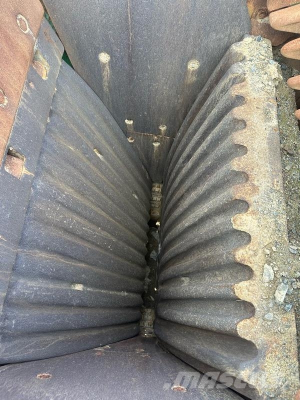 McCloskey J50 Crushers