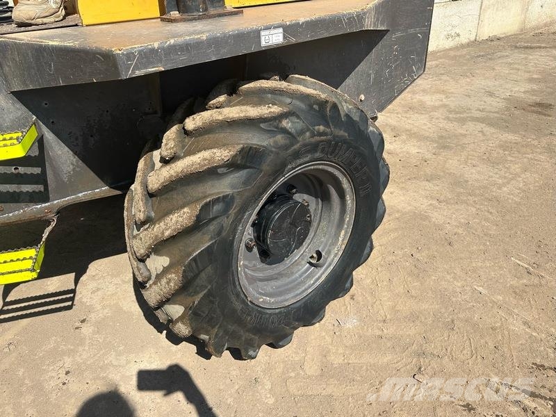 Mecalac TA6 Straight tip Vehículos compactos de volteo