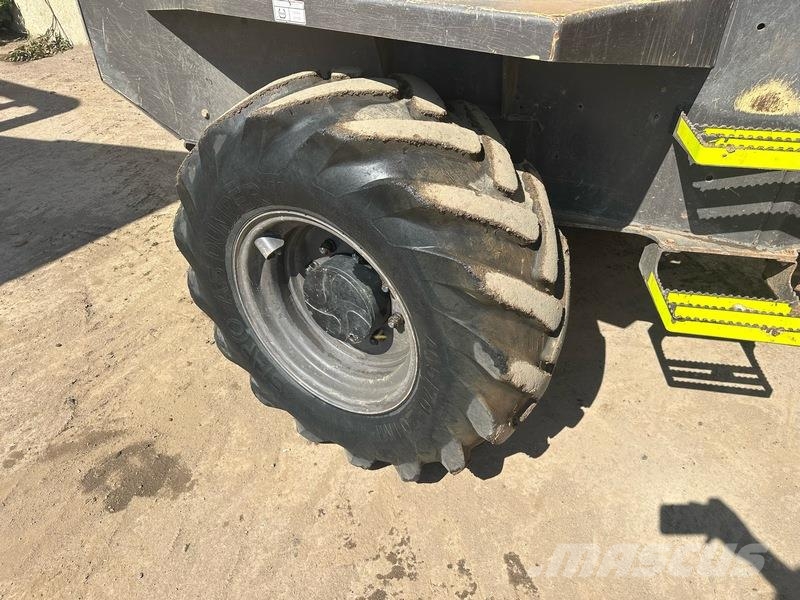 Mecalac TA6 Straight tip Vehículos compactos de volteo