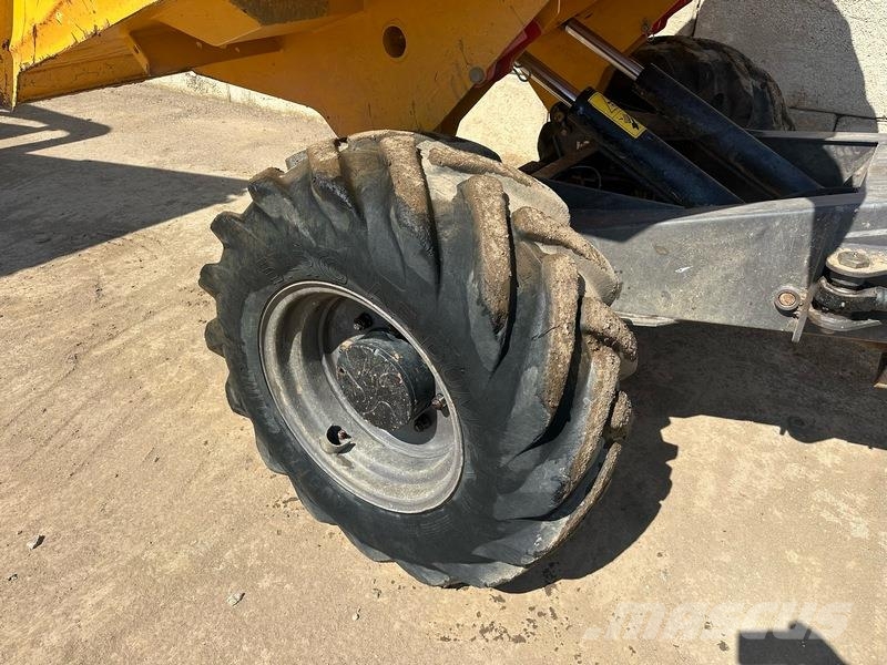 Mecalac TA6 Straight tip Vehículos compactos de volteo